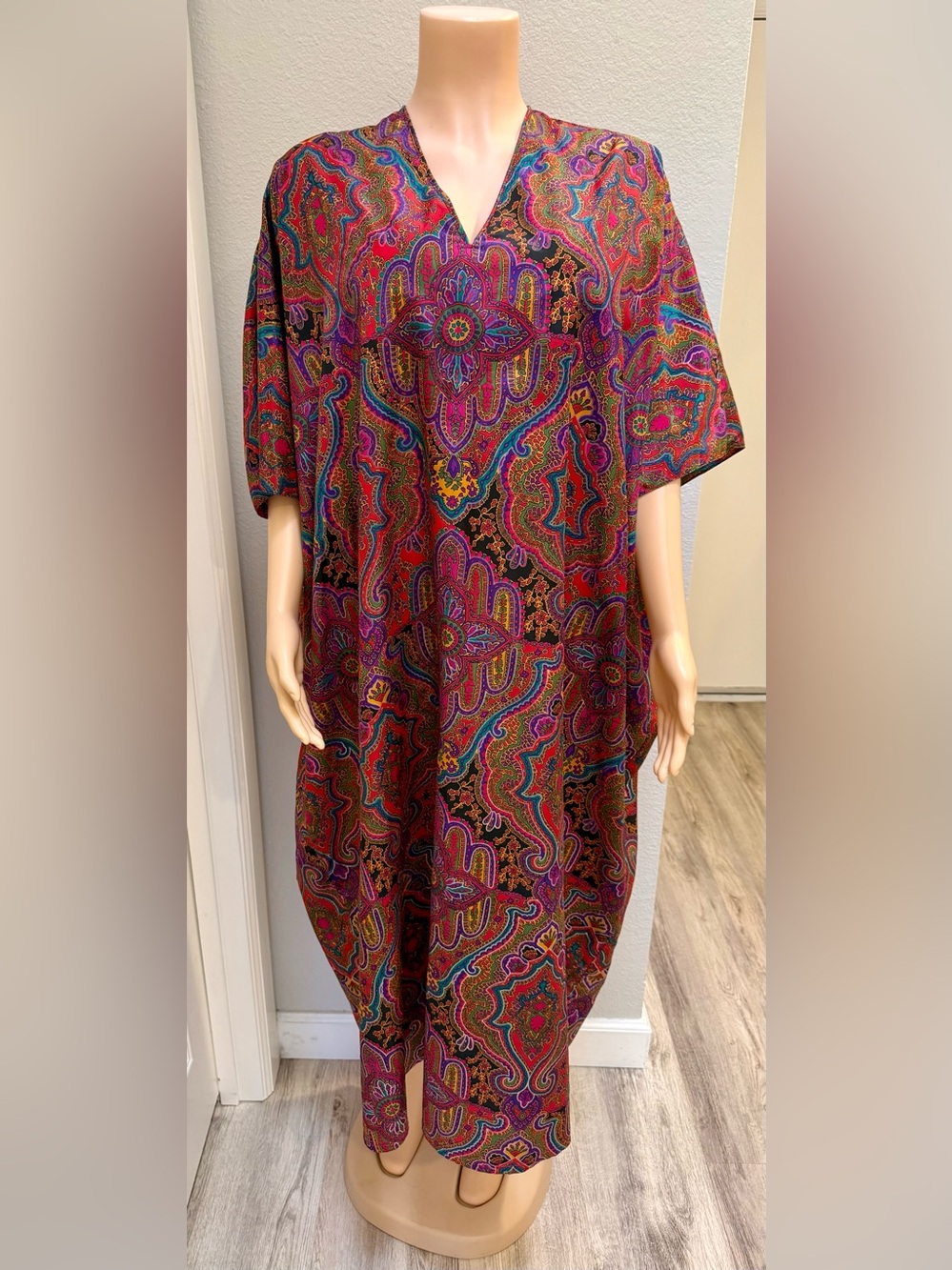 Vintage Oscar de la Renta for SWIRL Caftan